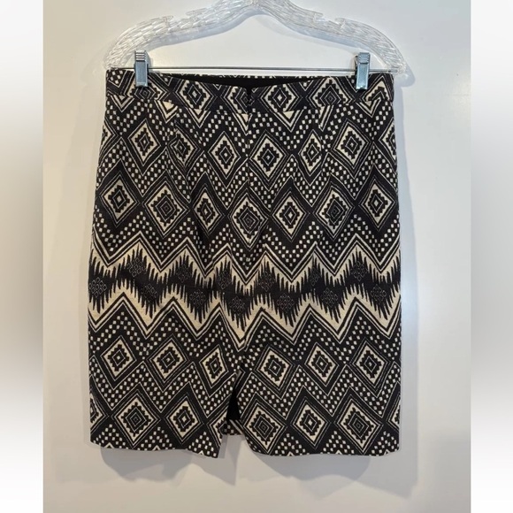 J Crew Geometric Print The Pencil Skirt Womens Size 6 (1693) - Picture 2 of 5